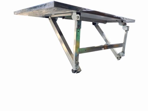 Tierärztlicher Tisch zur Wandmontage 90 x 60 cm stol.jpg
